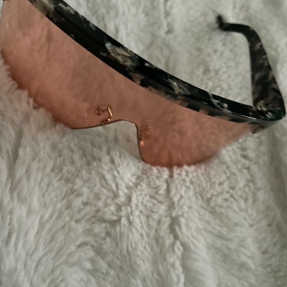 Loewe ‘Show’ Rose Pink Shield Tortoise Sunglasses main image 10